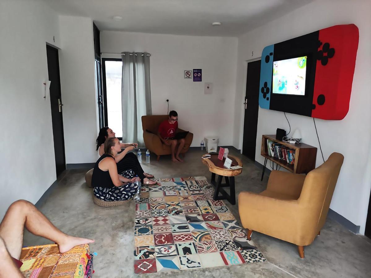New Friends Hostel & Bar Adults Only Valladolid  Eksteriør bilde