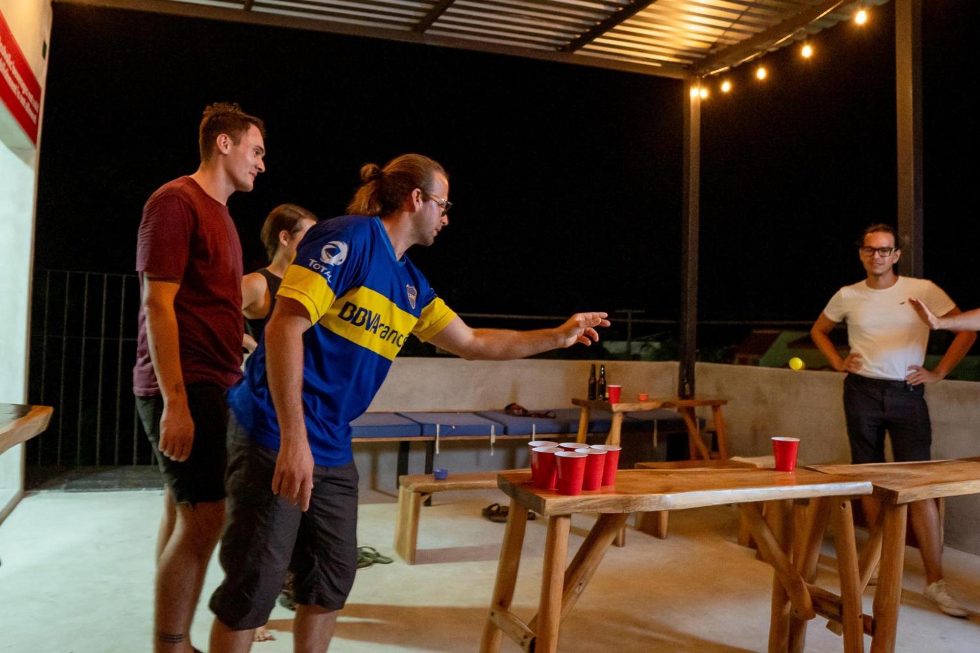 New Friends Hostel & Bar Adults Only Valladolid  Eksteriør bilde