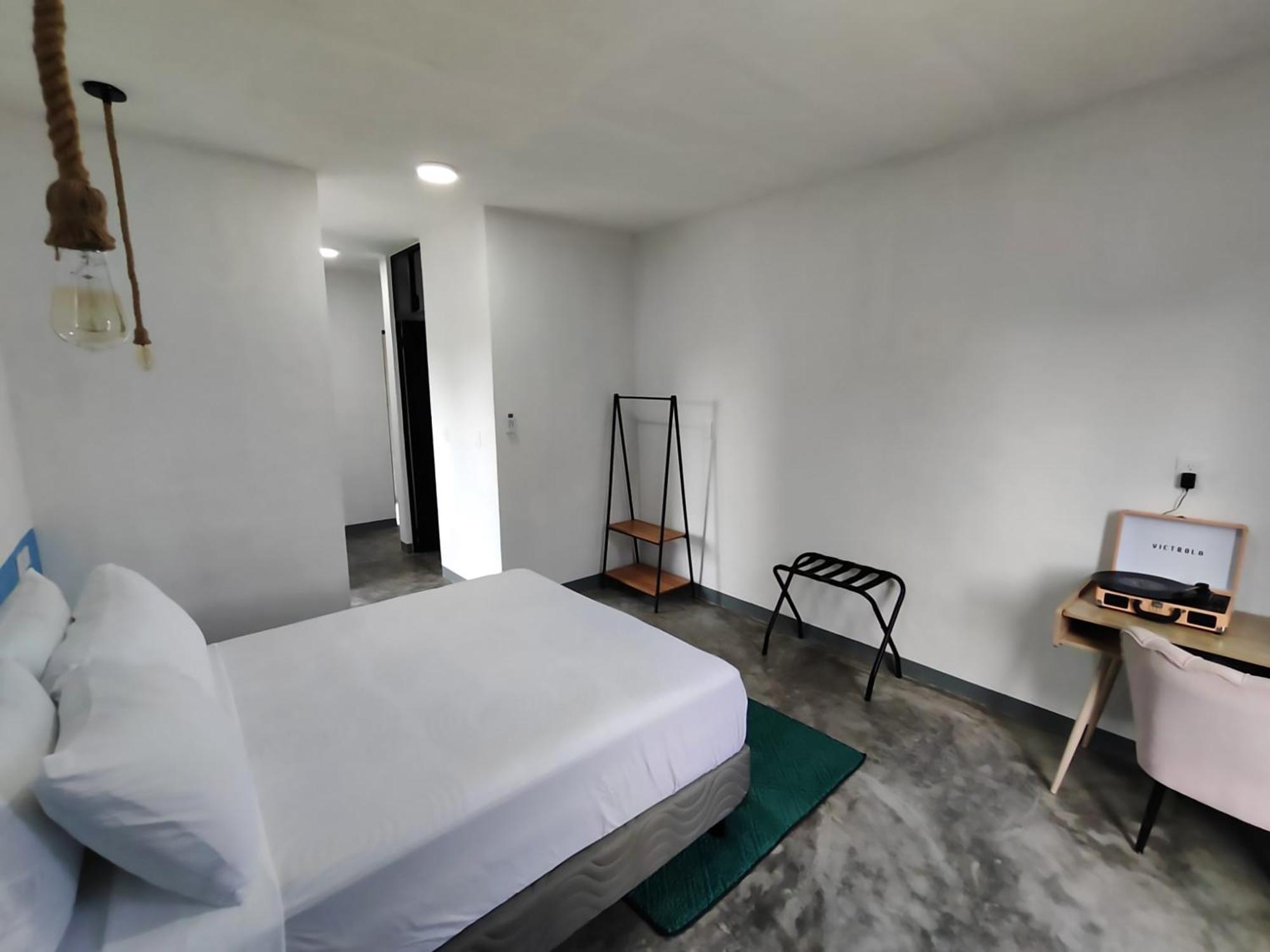 New Friends Hostel & Bar Adults Only Valladolid  Eksteriør bilde